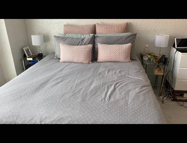 2 BEDROOM APARTMENT FOR SALE IN GLENHAZEL